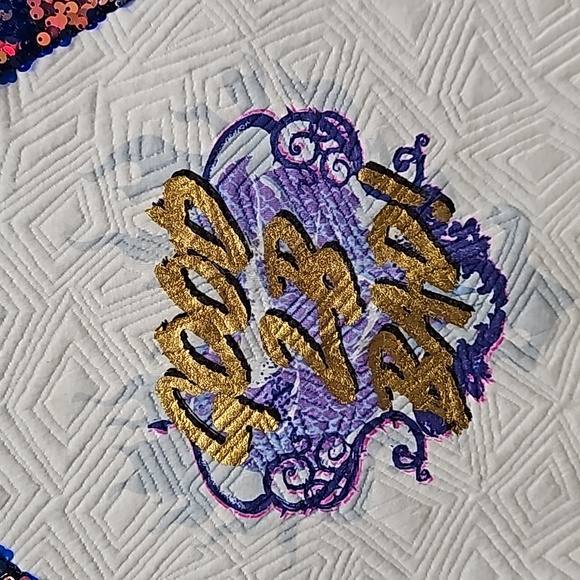 Descendants zipper up - Picture 5 of 5